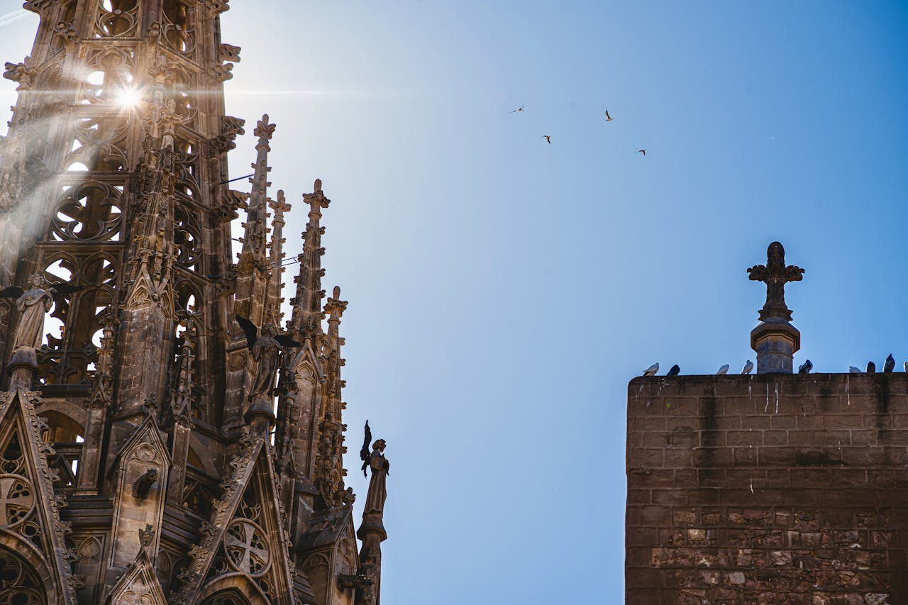 The Hidden Barcelona: Symbols, Shadows & Stories